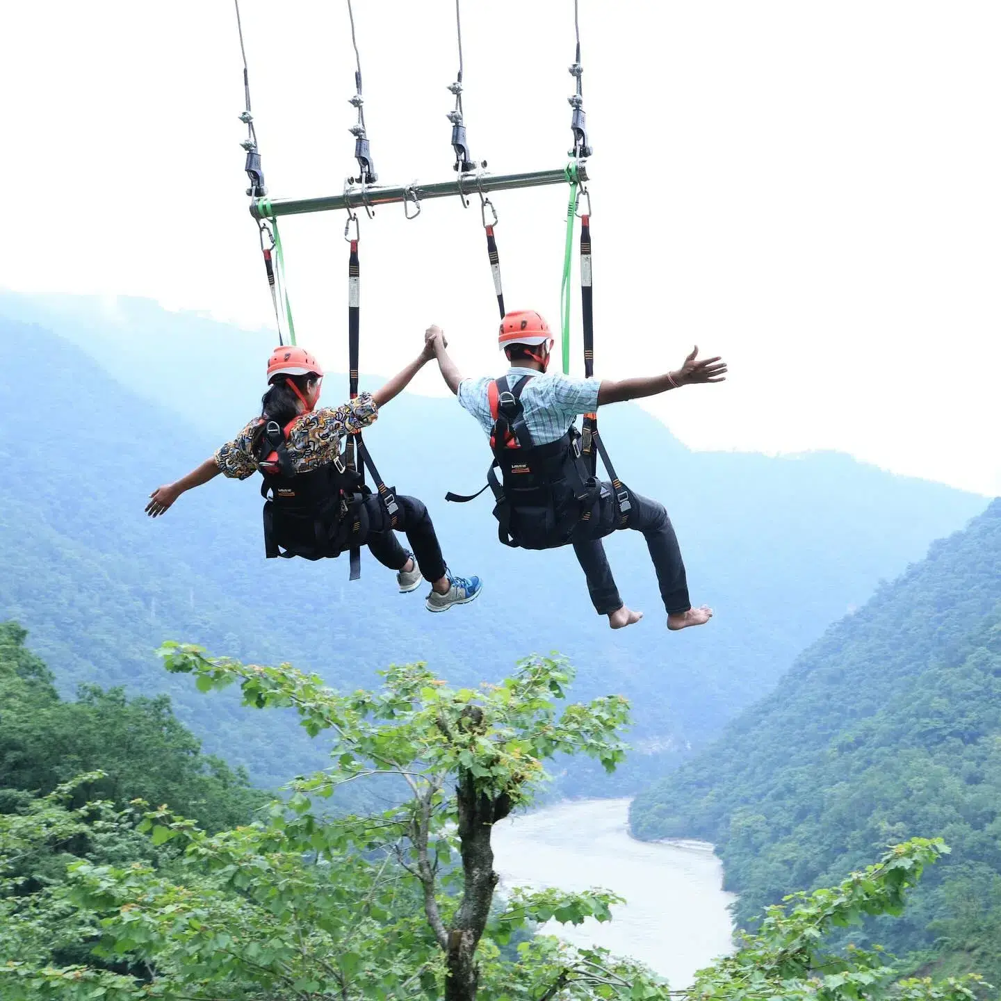 Giant Swing in Rishikesh — thrilling free fall and swing experience for ages 12 and above